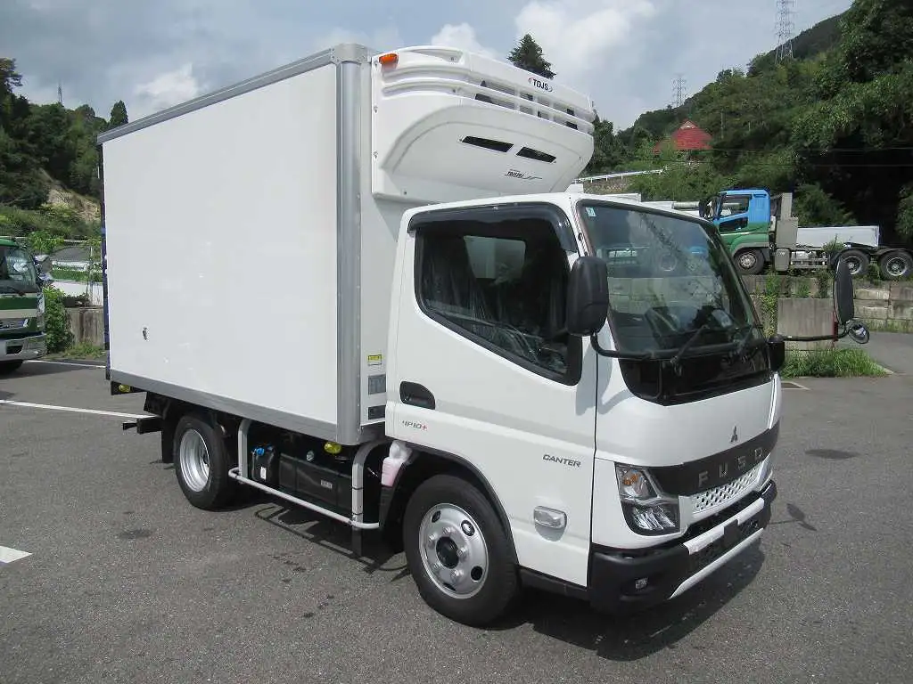三菱 キャンター 小型 冷凍冷蔵 低温 床アルミの中古トラック画像2