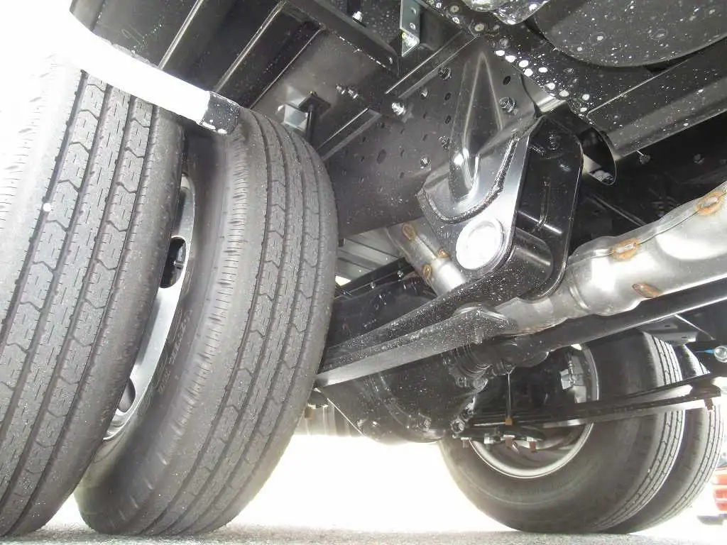 三菱 キャンター 小型 冷凍冷蔵 低温 床アルミの中古トラック画像18