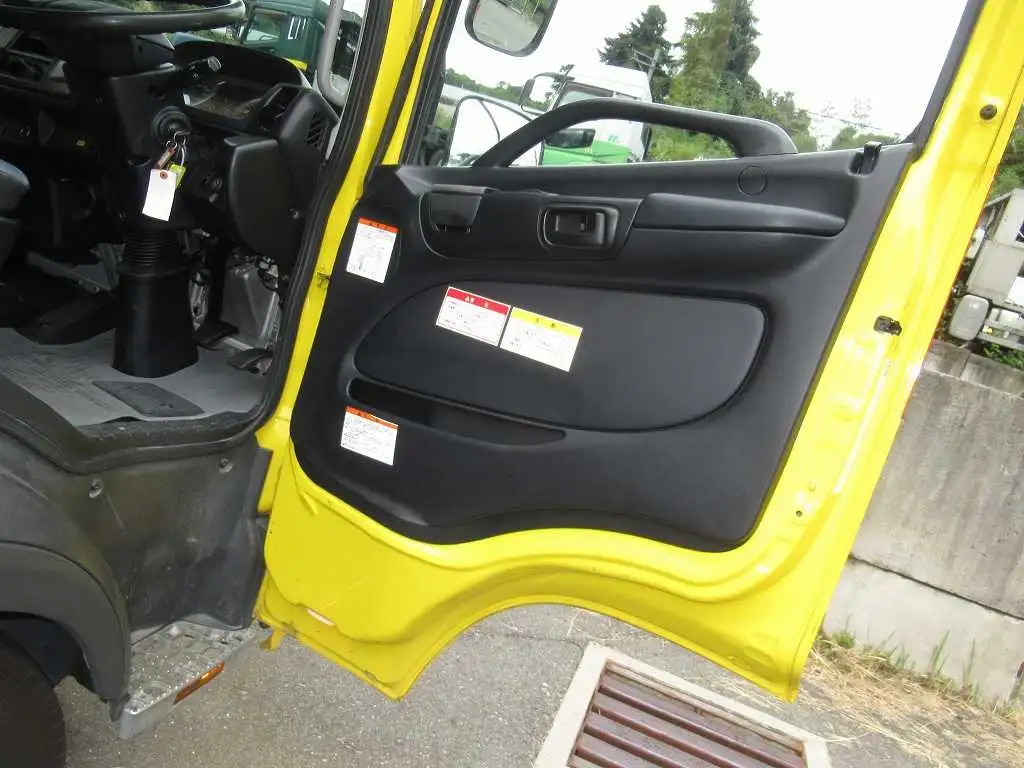 日野 レンジャー 中型/増トン 高所・建柱車 高所作業車 TKG-FC9JGAPの中古トラック画像15