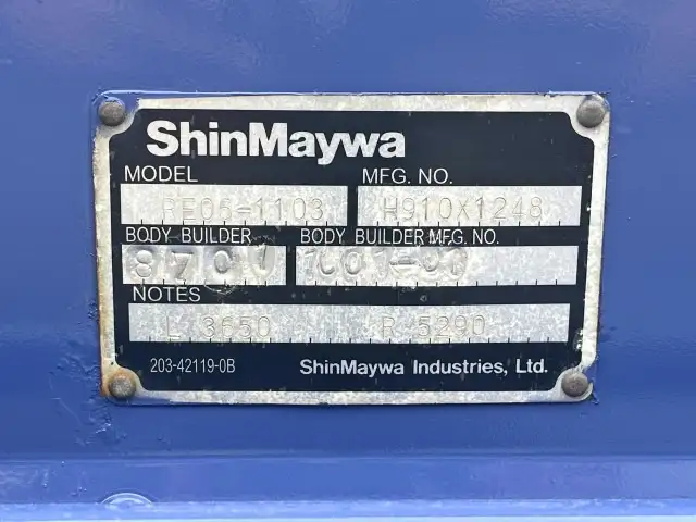 三菱 キャンター 小型 平ボディ Wキャブ パワーゲートの中古トラック画像10