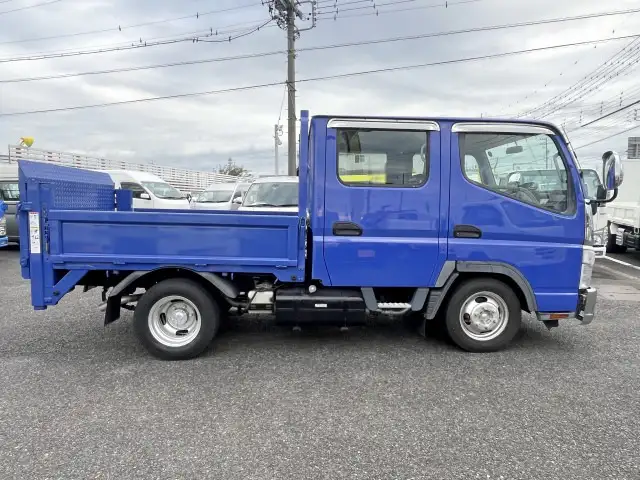 三菱 キャンター 小型 平ボディ Wキャブ パワーゲートの中古トラック画像3