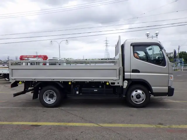 三菱 キャンター 小型 平ボディ 2PG-FEB50 R3の中古トラック画像2