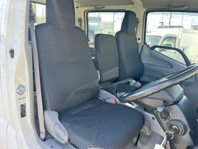 トヨタ ダイナ 小型 平ボディ Wキャブ 2PG-GDY281の中古トラック画像10