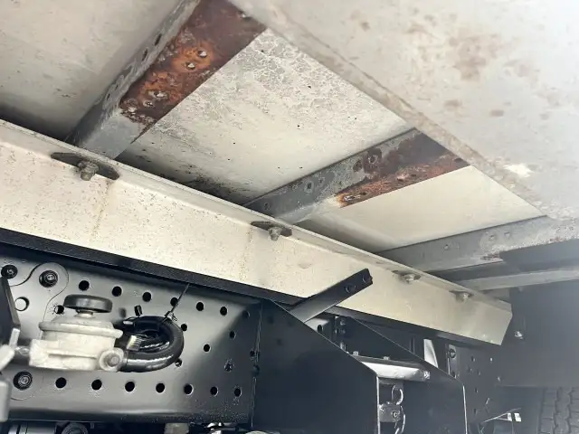 いすゞ エルフ 小型 冷凍冷蔵 低温 サイドドアの中古トラック画像15