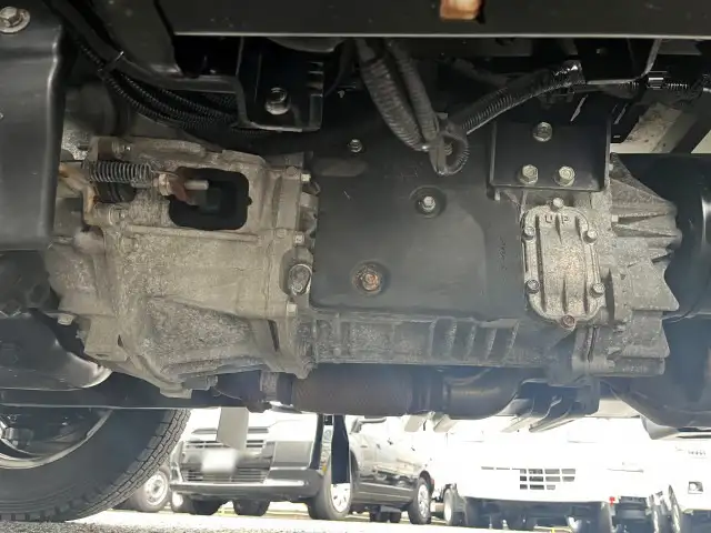 いすゞ エルフ 小型 冷凍冷蔵 低温 サイドドアの中古トラック画像16