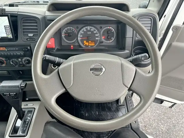 日産 アトラス 小型 平ボディ パワーゲート CBF-SQ2F24の中古トラック画像12