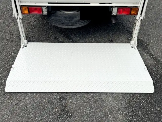 日産 アトラス 小型 平ボディ パワーゲート CBF-SQ2F24の中古トラック画像8