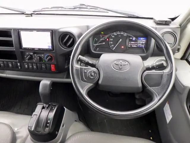 トヨタ ダイナ 小型 アルミバン パワーゲート サイドドアの中古トラック画像12