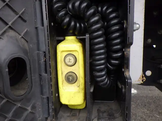 トヨタ ダイナ 小型 アルミバン パワーゲート サイドドアの中古トラック画像10