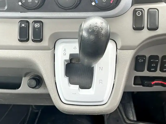 三菱 キャンター 小型 平ボディ 床鉄板 TPG-FBA20の中古トラック画像14