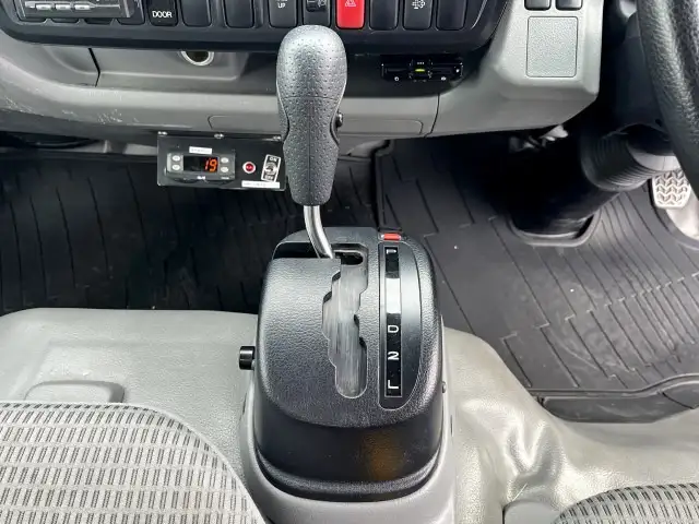 トヨタ ダイナ 小型 冷凍冷蔵 低温 床ステンの中古トラック画像13