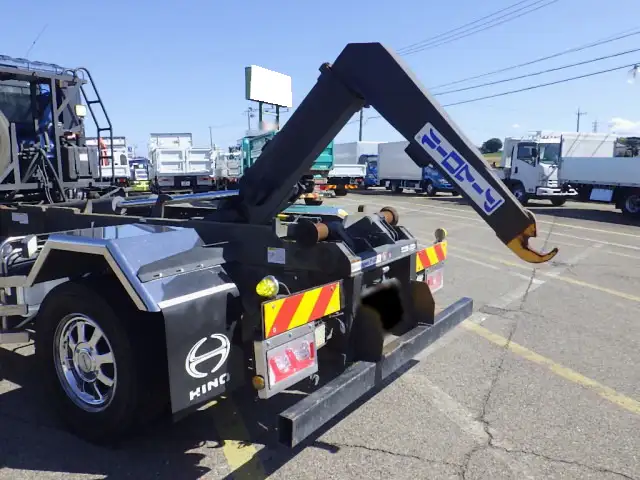 日野 レンジャー 中型/増トン アームロール ツインホイスト ベッドの中古トラック画像7