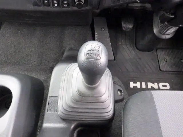 日野 レンジャー 中型/増トン アルミバン パワーゲート サイドドアの中古トラック画像15