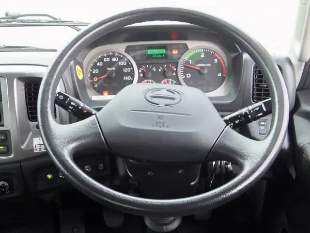 日野 レンジャー 中型/増トン アルミバン パワーゲート サイドドアの中古トラック画像13