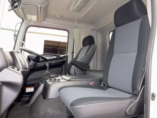日野 レンジャー 中型/増トン アルミバン パワーゲート サイドドアの中古トラック画像11