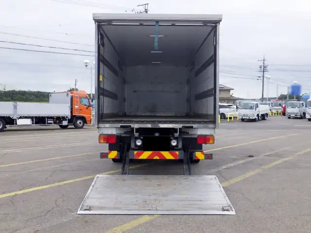 日野 レンジャー 中型/増トン アルミバン パワーゲート サイドドアの中古トラック画像5