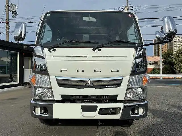 三菱 キャンター 小型 平ボディ Wキャブ パワーゲートの中古トラック画像2