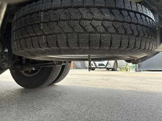 三菱 キャンター 小型 平ボディ Wキャブ パワーゲートの中古トラック画像16