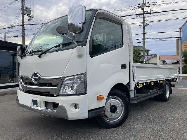 日野 デュトロ 小型 平ボディ 2RG-XZU710M R2 の中古トラック【車両No.199774】