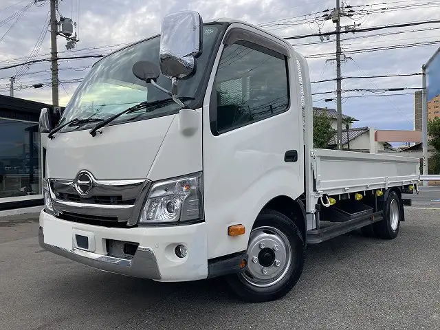 日野 デュトロ 小型 平ボディ 2RG-XZU710M R2 の中古トラック【車両No.199774】