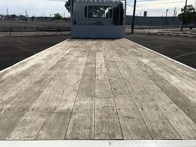 日野 レンジャー 中型/増トン 平ボディ TKG-FC9JKAP H25の中古トラック画像9