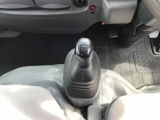 いすゞ エルフ 小型 クレーン付 4段 ラジコンの中古トラック画像16