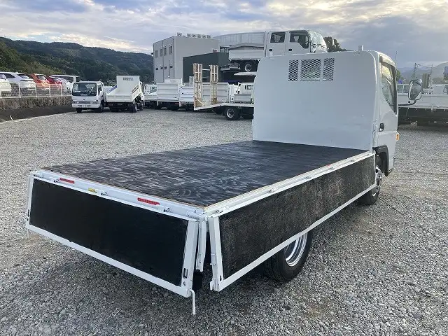 三菱 キャンター 小型 平ボディ 2RG-FBA20 R2の中古トラック画像7