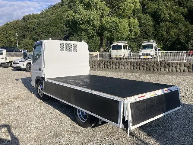 三菱 キャンター 小型 平ボディ 2RG-FBA20 R2の中古トラック画像9