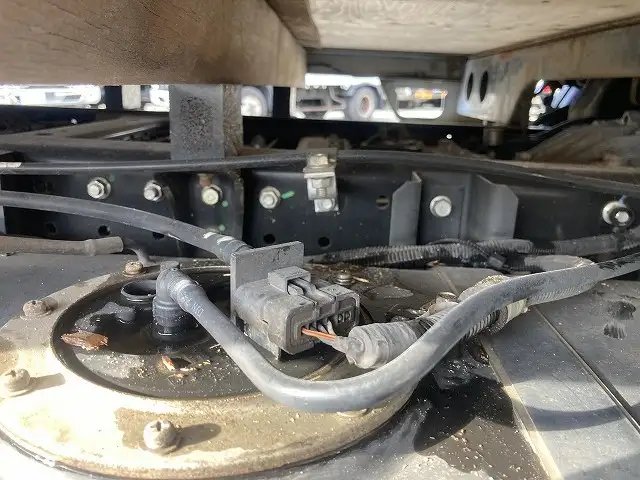 三菱 キャンター 小型 平ボディ 2RG-FBA20 R2の中古トラック画像16