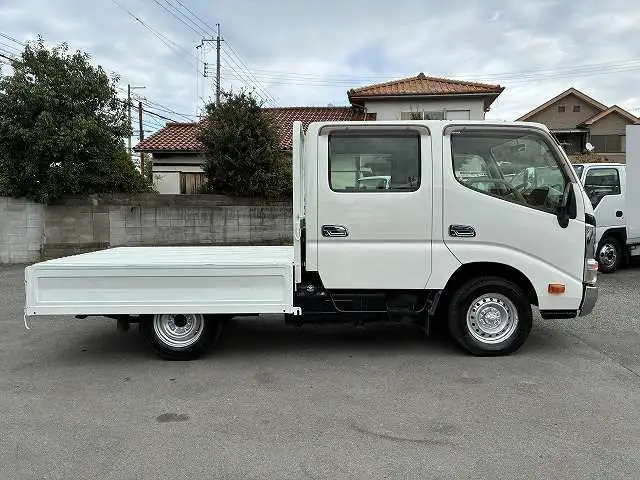 トヨタ トヨエース 小型 平ボディ Wキャブ LDF-KDY281の中古トラック画像6