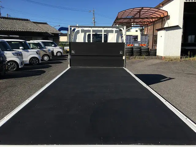 トヨタ ダイナ 小型 平ボディ 2RG-XZC655 R2の中古トラック画像9