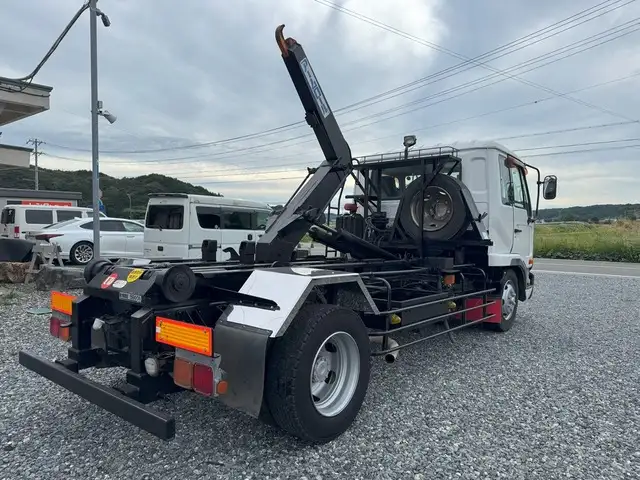 日産UD コンドル 中型/増トン アームロール ツインホイスト ベッドの中古トラック画像4