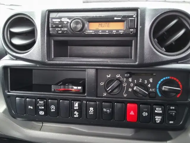 日野 デュトロ 小型 平ボディ 2RG-XZU645M R4の中古トラック画像12