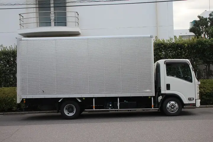いすゞ エルフ 小型 アルミバン サイドドア 2RG-NPR88ANの中古トラック画像3
