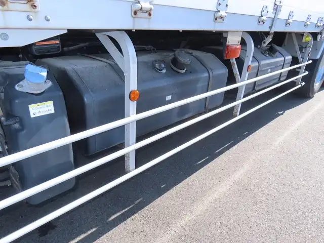 三菱 スーパーグレート 大型 ウイング 床鉄板 エアサスの中古トラック画像15