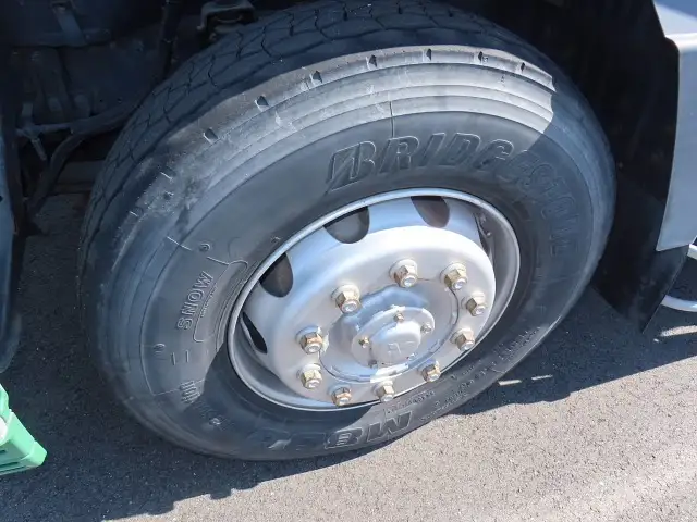 三菱 スーパーグレート 大型 ウイング 床鉄板 エアサスの中古トラック画像20