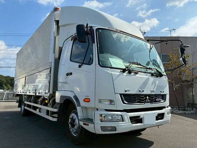 三菱 ファイター 中型/増トン ウイング ベッド QKG-FK62FZの中古トラック画像2