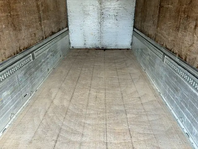 三菱 ファイター 中型/増トン ウイング ベッド QKG-FK62FZの中古トラック画像9