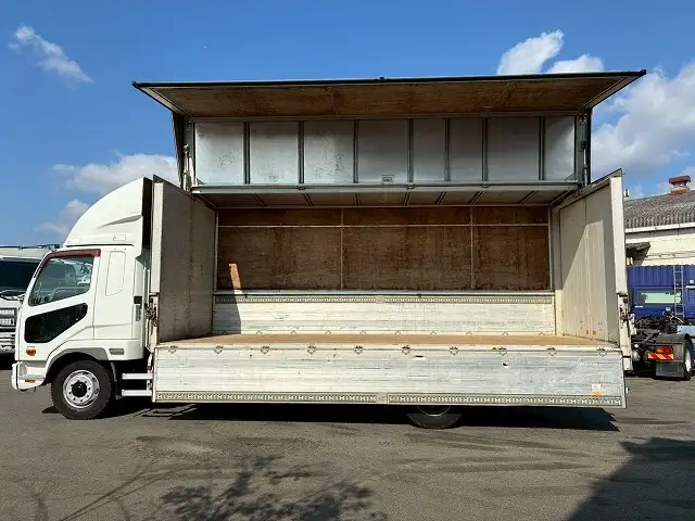 三菱 ファイター 中型/増トン ウイング ベッド QKG-FK62FZの中古トラック画像7