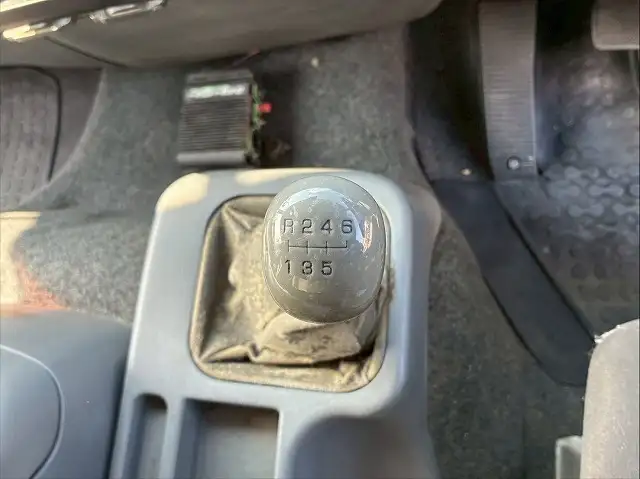 三菱 ファイター 中型/増トン ウイング ベッド QKG-FK62FZの中古トラック画像16