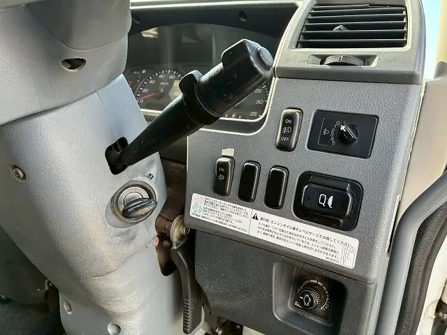 三菱 ファイター 中型/増トン ウイング ベッド QKG-FK62FZの中古トラック画像14