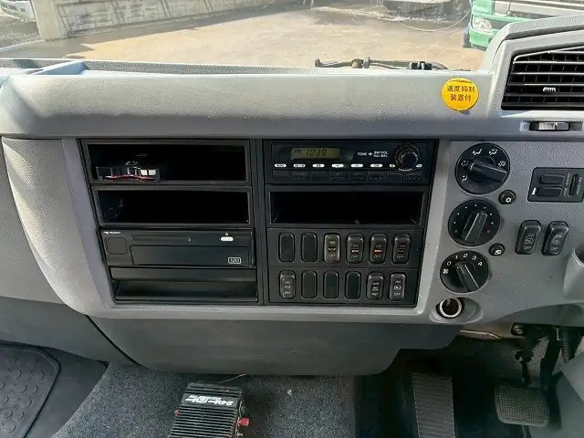 三菱 ファイター 中型/増トン ウイング ベッド QKG-FK62FZの中古トラック画像15