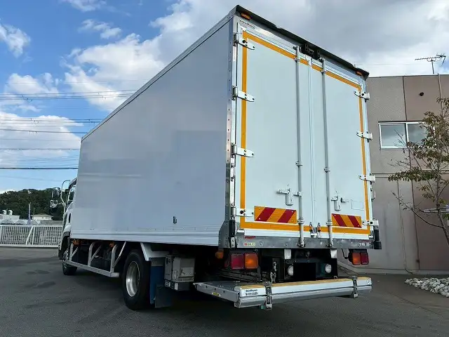 いすゞ フォワード 中型/増トン 冷凍冷蔵 低温 パワーゲートの中古トラック画像4