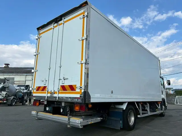 いすゞ フォワード 中型/増トン 冷凍冷蔵 低温 パワーゲートの中古トラック画像3