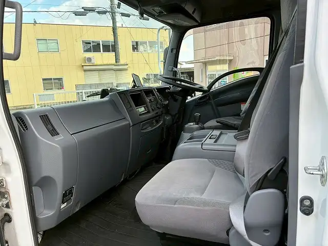 いすゞ フォワード 中型/増トン 冷凍冷蔵 低温 パワーゲートの中古トラック画像13
