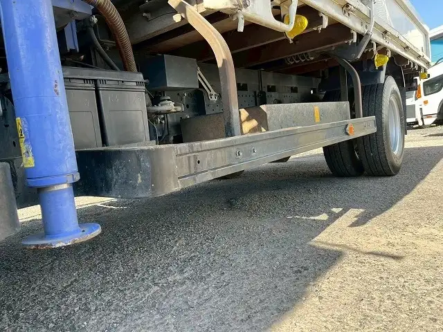 いすゞ エルフ 小型 クレーン付 5段 ラジコンの中古トラック画像像17