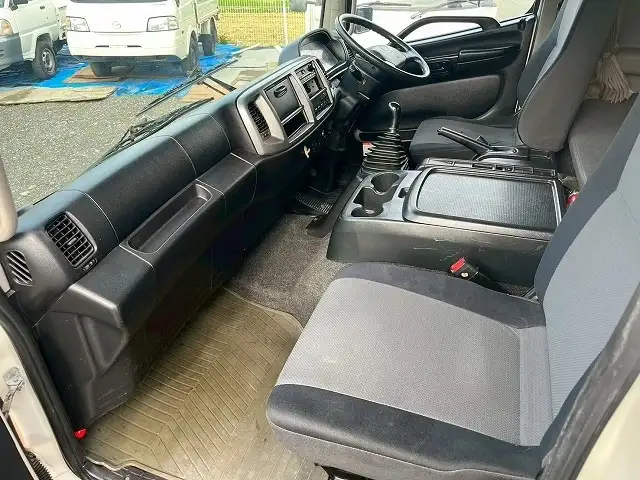 日野 レンジャー 中型/増トン ウイング パワーゲート ベッドの中古トラック画像13