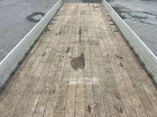 日野 プロフィア 大型 クレーン付 エアサス 4段の中古トラック画像8