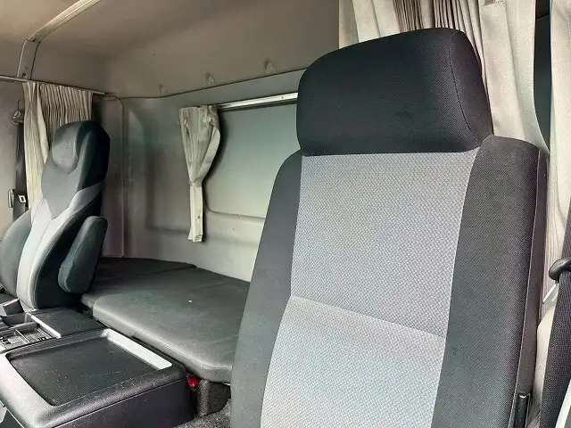 日野 プロフィア 大型 クレーン付 エアサス 4段の中古トラック画像12