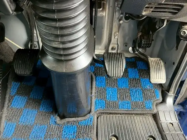 日野 プロフィア 大型 クレーン付 エアサス 4段の中古トラック画像16